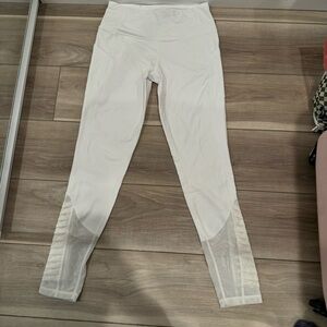 Victoria’s Secret Knockout Leggings White Mesh Medium Long
